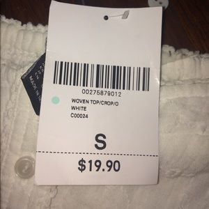 Forever 21 Tops - White Forever 21 Crop Top Forever 21 Tops - White Forever 21 Crop Top